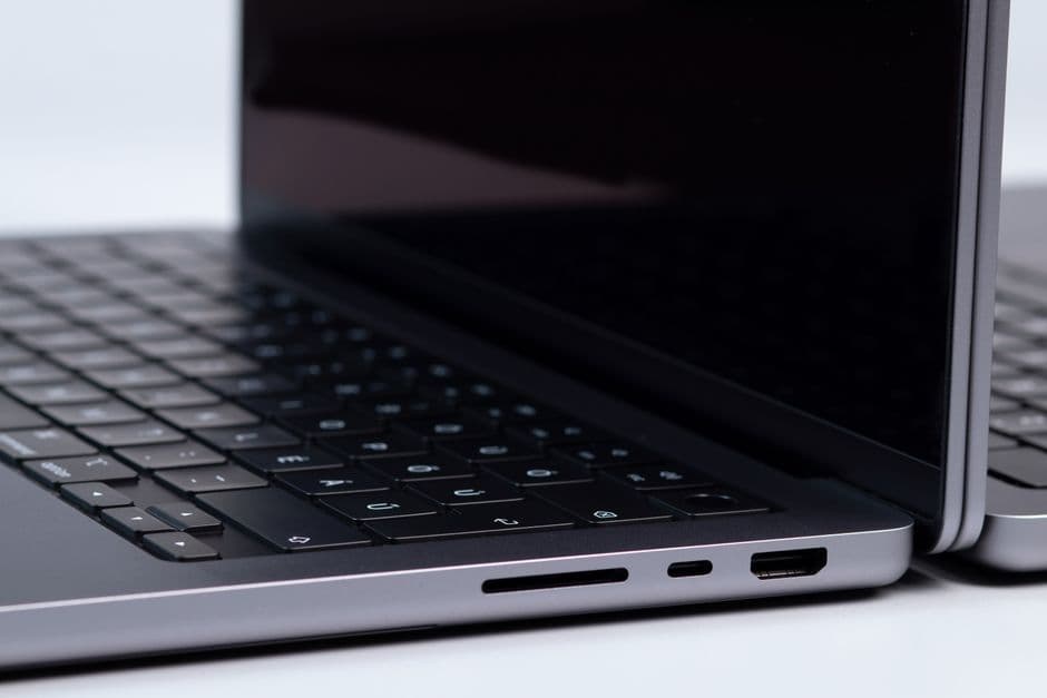 MacBook Pro M5 Max : remise record avant le modèle OLED